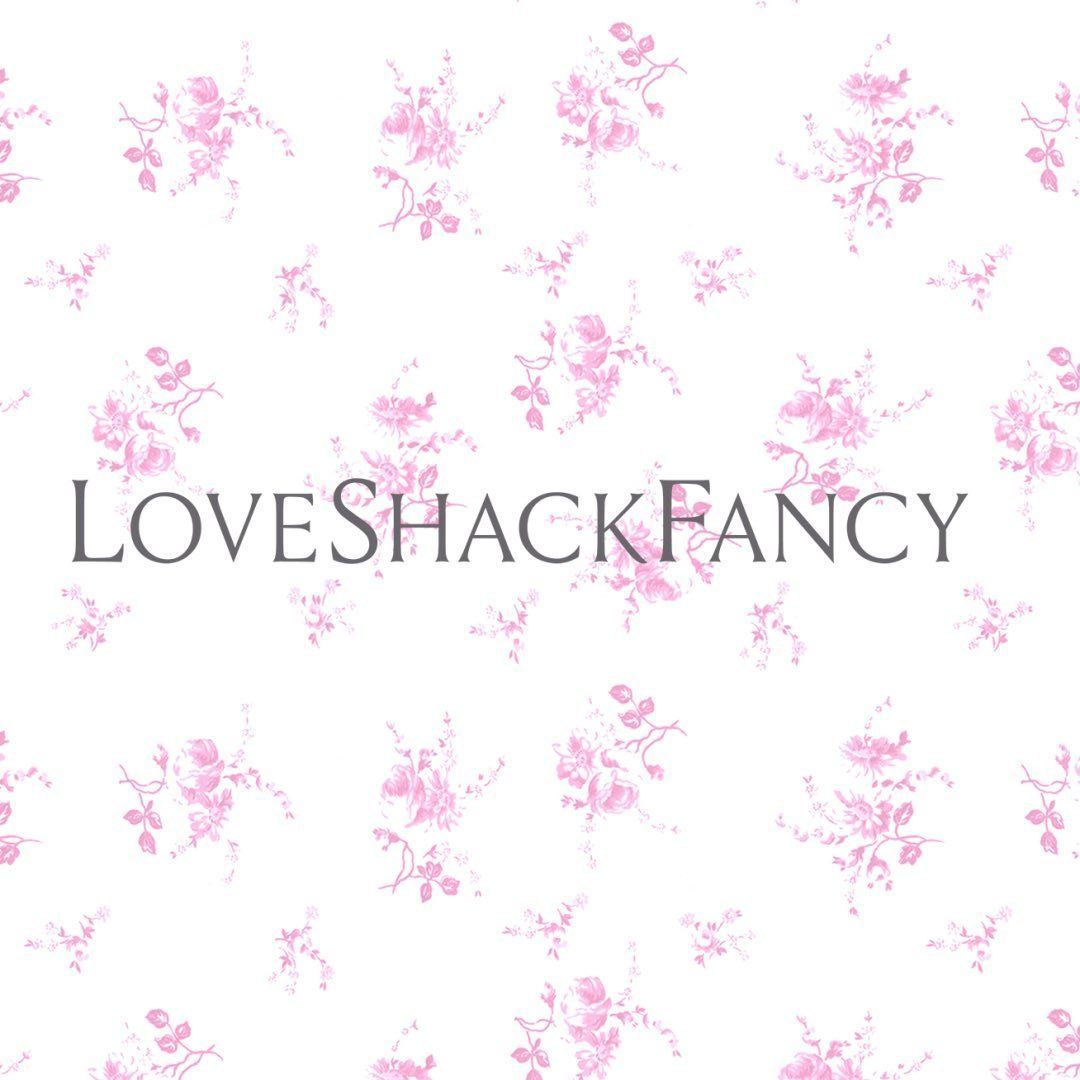 LoveShackFancy Logo